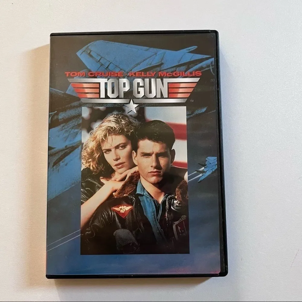 Top Gun DVD with Tom Cruise, Kelly McGillis, Val Kilmer. Action Drama Movie